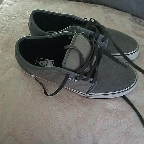 Vans shoes - Picture 1 of 7